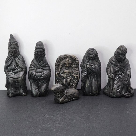 Vintage Hand Painted Black Folk Art Nativity Ceramic SET - Picture 1 of 8